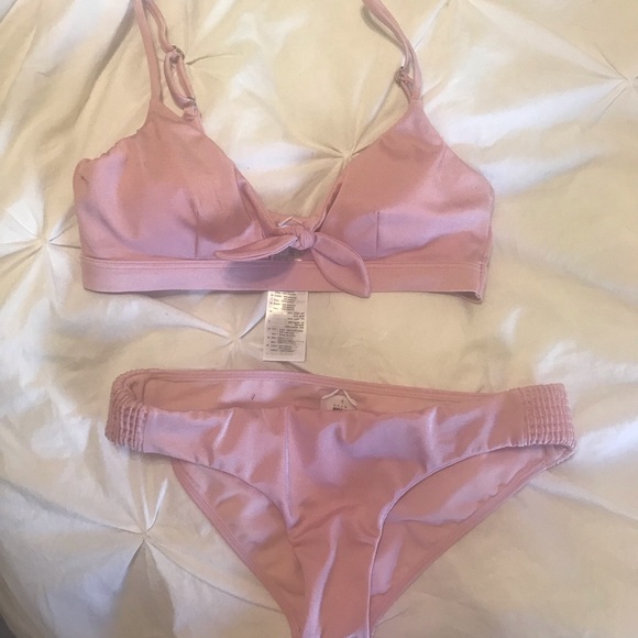 Billabong Other - NWOT billabong bikini